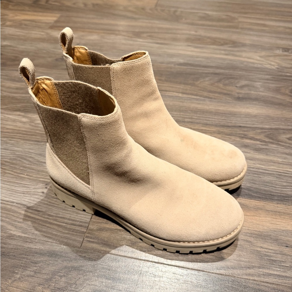 Crown Vintage Cream Ankle Boots
